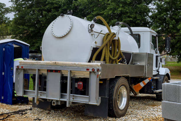 Best Best portable toilet rental  in Waynesboro, VA
